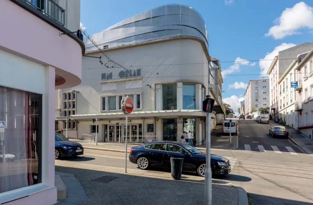 le bâtiment du mac orlan