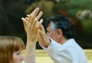 deux danseurs au musée